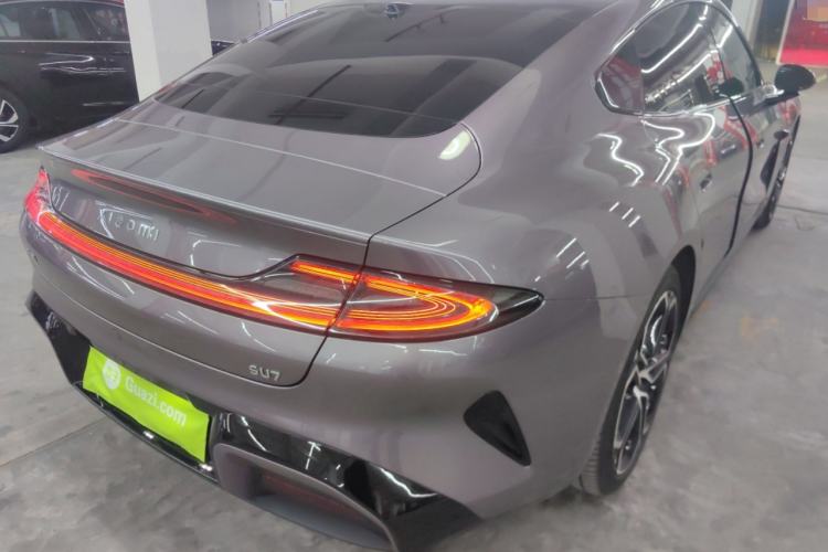 Used  SU7 2024 Rear-Drive Ultra-Long Range Advanced Pro-Level Intelligent Driving Version
