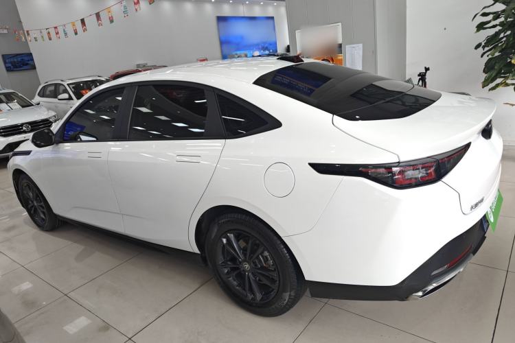 Used Changan Eado DD 2023 Blue Whale NE 1.5T GDI DCT Enjoy Edition
