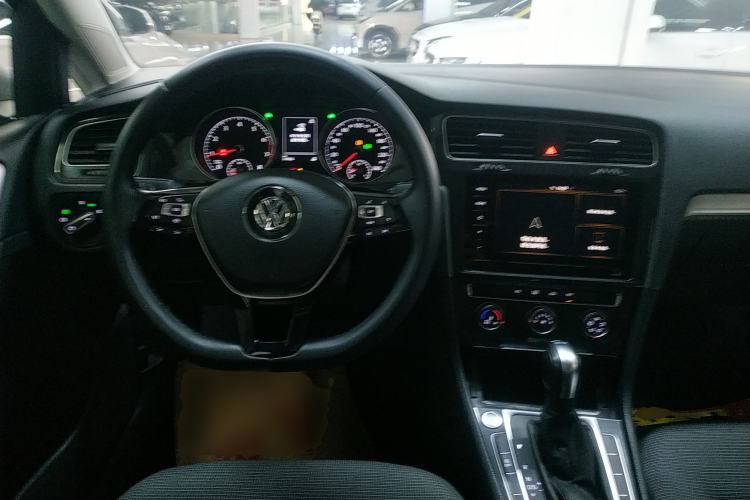 Used Volkswagen Golf 2020 Zhiai Edition 280TSI DSG Comfort Model
