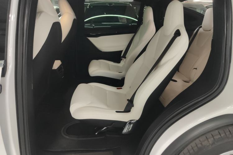 Used Tesla Model X 2019 Long-Range Version
