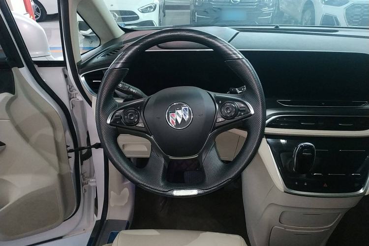 Used Buick GL8 2022 ES Landtrek 653T Comfort Edition
