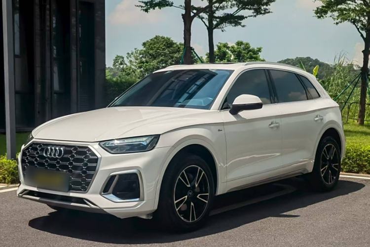 Used Audi Q5L 2022 40T Fashionable and Dynamic Model
