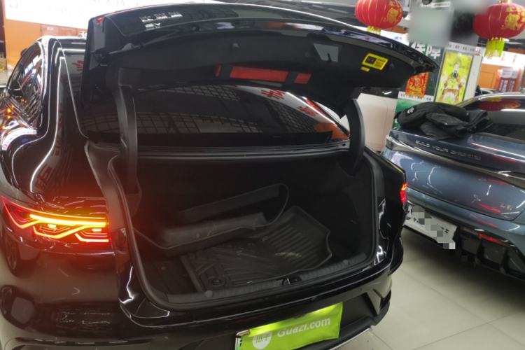 Used BYD Han 2024 EV Glory Edition 605KM Front-Wheel-Drive Premium Model
