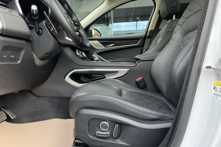 Used Jaguar F-PACE 2022 P250 HSE
