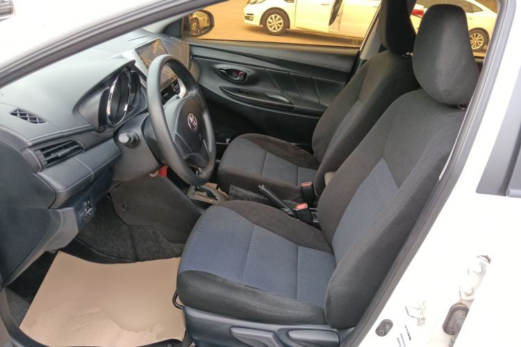 Used Toyota YARiS L 2017 1.5E CVT Dynamic Edition
