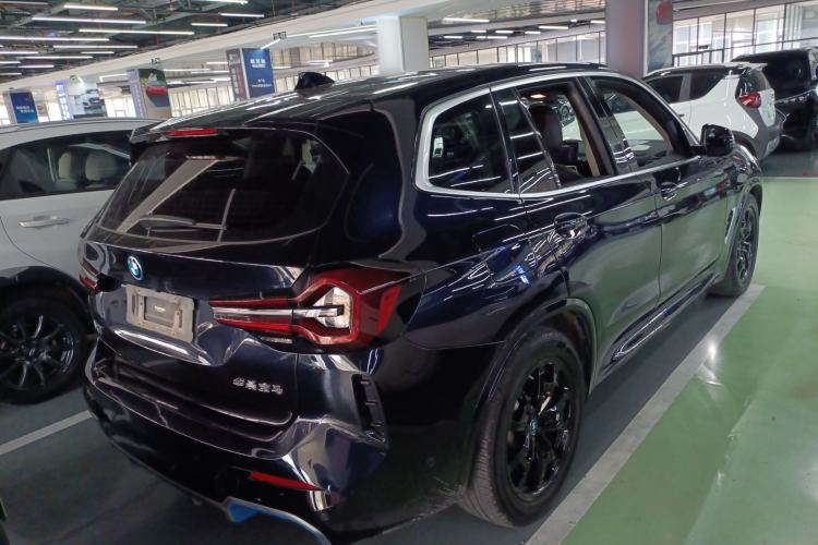 Used BMW iX3 2022 Leading Model
