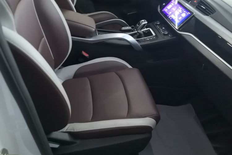 Used Geely Auto Emgrand X7 Sport 2022 1.8TD DCT Zhiya Trim