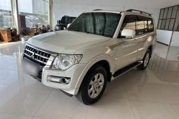 Used Mitsubishi Pajero 2018 3.0L Automatic Standard Edition
