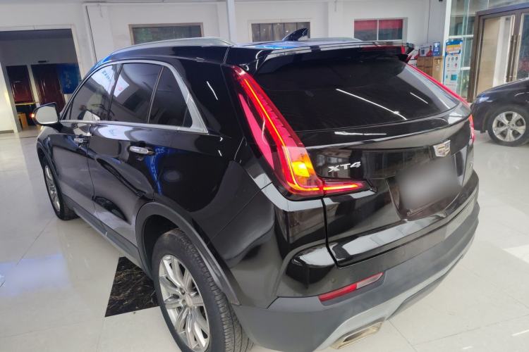 Used Cadillac XT4 2018 28T Two-Wheel Drive Leading Version