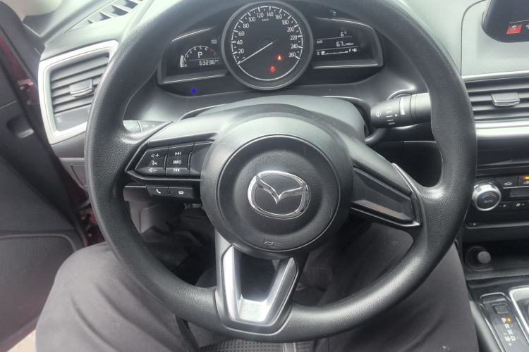 Used Mazda Mazda 3 Axela 2019 Cloud-Controlled Sedan 1.5L Automatic Luxury Model China VI Standard
