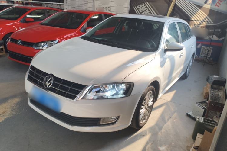 Used Volkswagen Gran Lavida 2013 1.6L Automatic Comfort Model