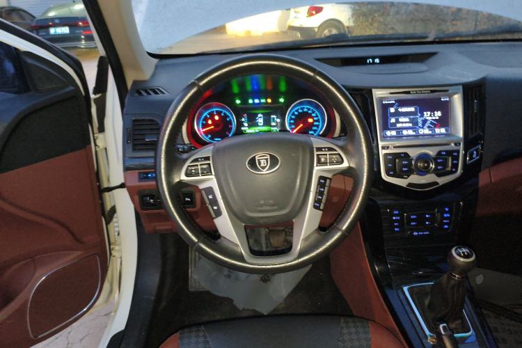 Used BYD Surui 2015 1.5L Manual Luxury Model
