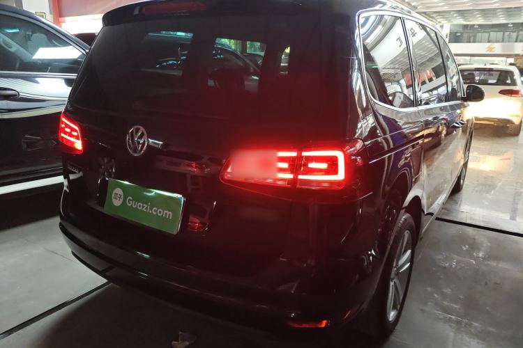 Used Volkswagen Sharan 2016 380TSI Comfort Edition 7-Seater
