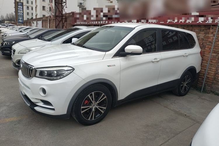 Used SWM X7 2020 2.0L Manual Champion Edition 7 Seats
