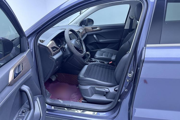 Used Volkswagen Tharu 2020 280TSI Two-Wheel Drive Luxury Edition China VI Standard
