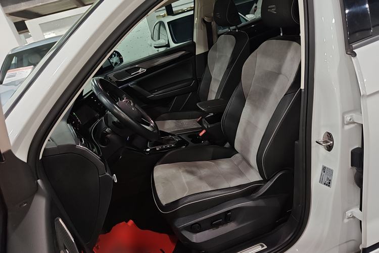 Used Volkswagen Tayron X 2020 330TSI Two-Wheel Drive Luxury Smart Connectivity Version