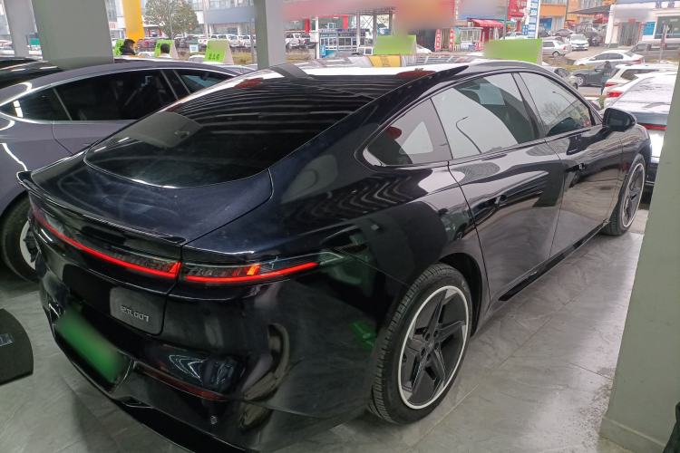 Used  eπ007 2024 Pure Electric 530 Air Edition
