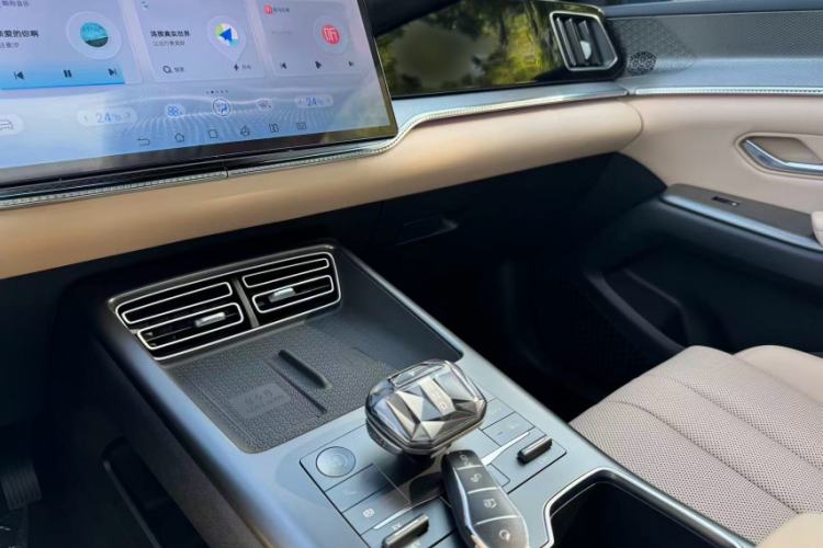 Used BYD Song Pro New Energy 2025 Second-Generation DM-i 115KM Excellence Version
