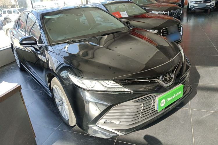 Used Toyota Camry 2019 Revised Version 2.0G Luxury Edition
