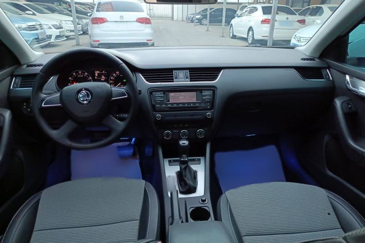 Used Skoda Octavia 2016 1.6L Automatic Chuanxing Edition
