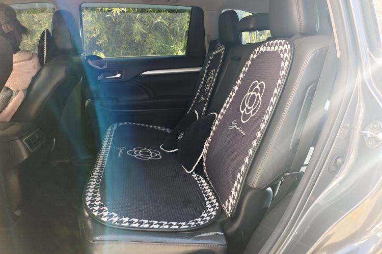 Used Toyota Highlander 2015 2.0T Four-Wheel Drive Luxury Edition 7-Seater