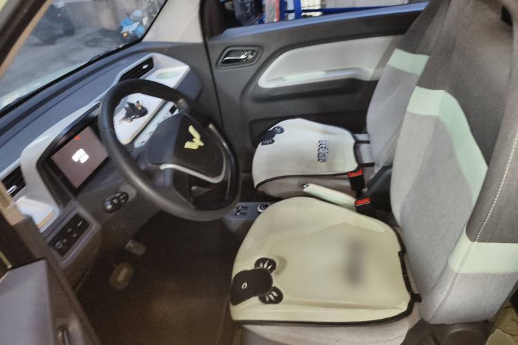 Used Wuling Hongguang MINIEV 2021 Macaron Premium Model – Lithium Iron Phosphate
