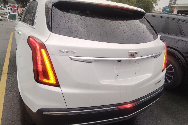 Used Cadillac XT5 2020 28T Luxury Version