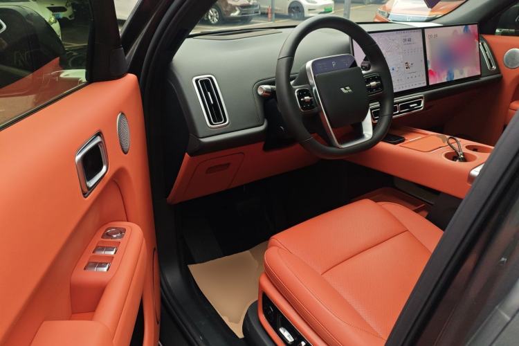 Used Li Auto L8 2025 Max Smart Refresh Edition