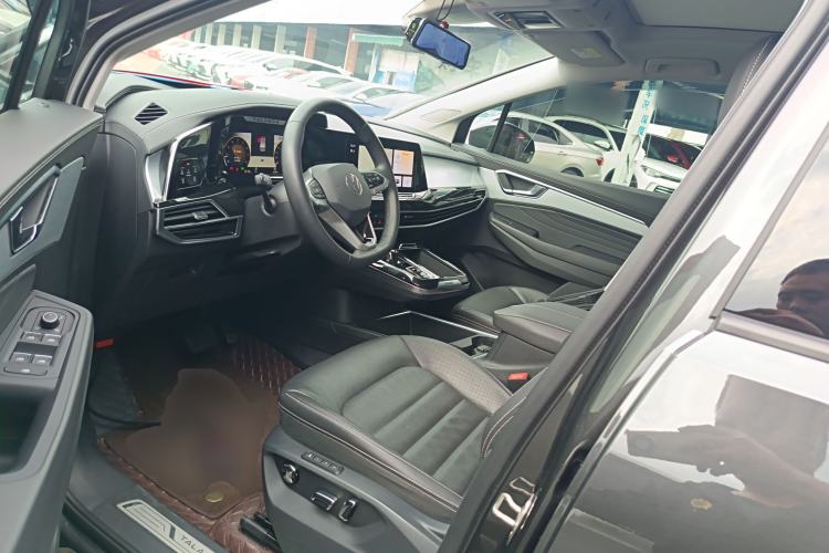 Used Volkswagen Talagon 2023 Facelift 380TSI All-Wheel Drive Luxury Jiajing Pro Version with 7 Seats
