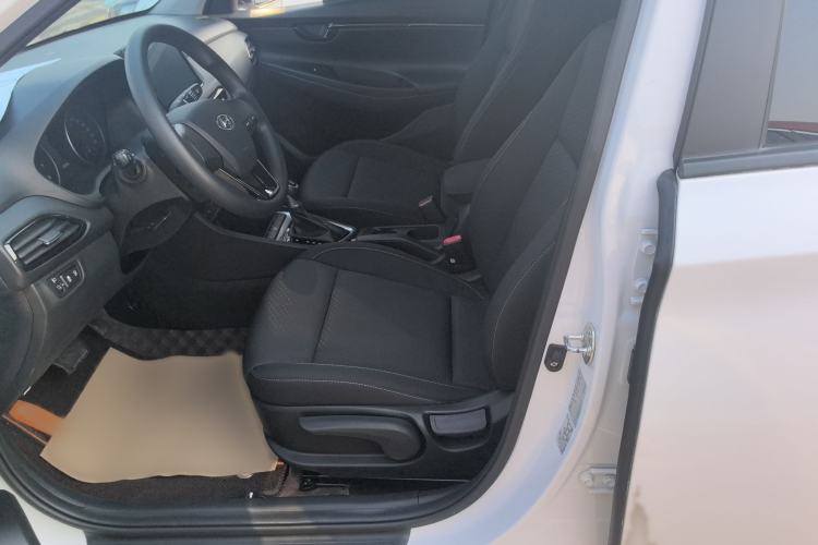 Used Hyundai Celesta 2020 1.6L Automatic GL Enjoyable Edition