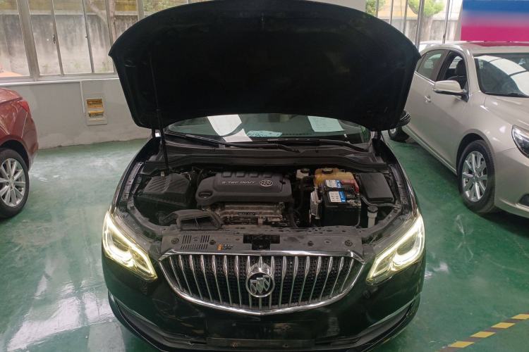 Used Buick GT 2017 15N Automatic Elite Version
