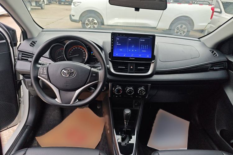 Used Toyota YARiS L 2022 X-Trail 1.5L CVT Luxury PLUS Edition
