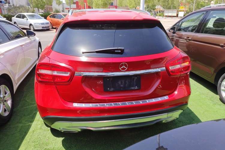 Used Mercedes-Benz GLA 2016 GLA 220 4MATIC Fashion Edition
