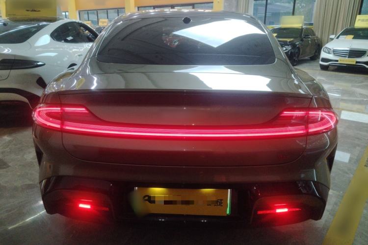 Used  SU7 2024 Four-Wheel Drive Ultra-Long Range Advanced Intelligent Driving Max Edition
