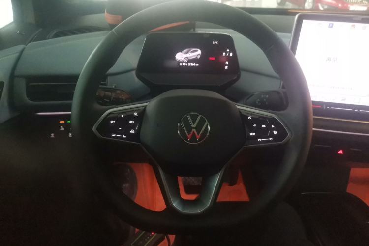 Used Volkswagen ID.4 X 2025 Smart Version Pure & Intelligent Enjoyment Edition
