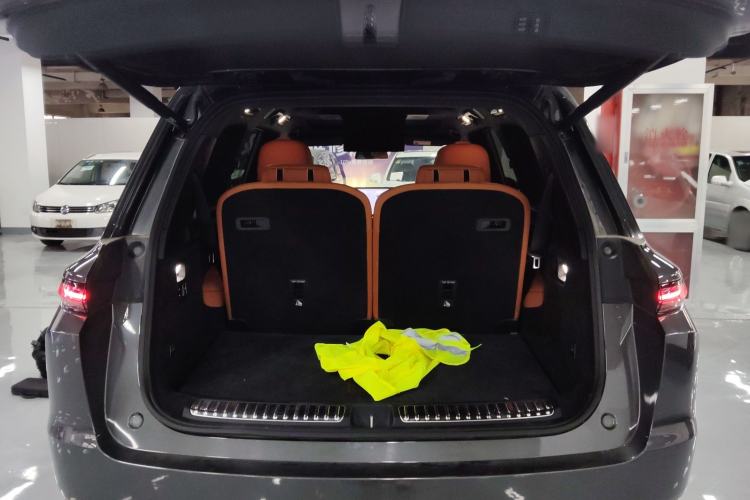 Used Li Auto L9 2022 Max model
