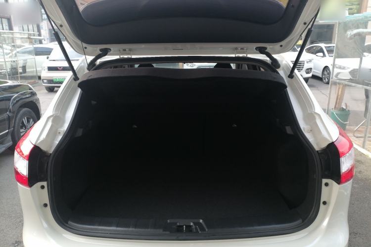 Used Nissan Qashqai 2017 2.0L CVT Smart Enjoyment Version China V Standard
