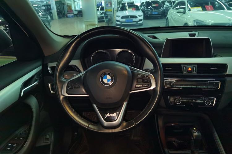 Used BMW X1 2019 sDrive20Li Leading Model
