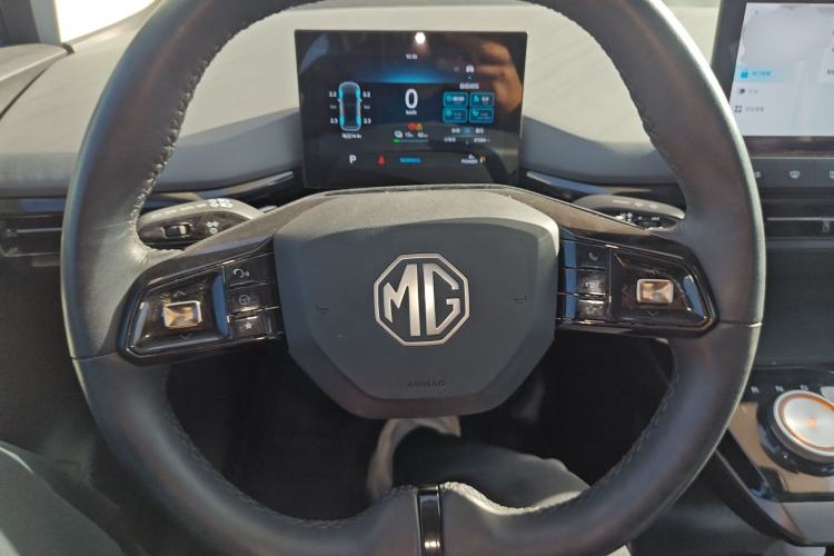 Used MG 4 EV 2022 425 km Luxury Edition
