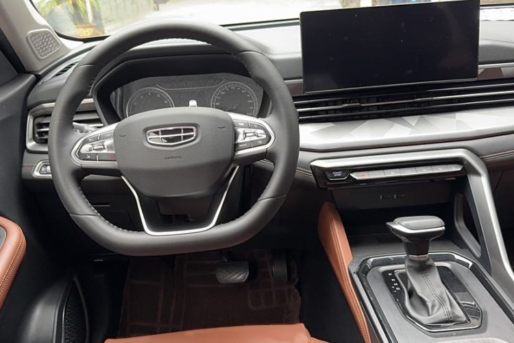 Used Geely Auto Vision X6 2021 PRO 1.4T Automatic Prestige Model
