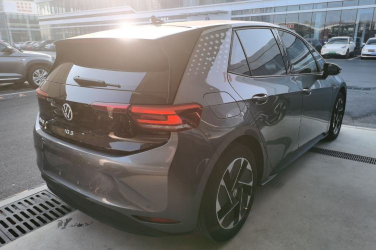 Used Volkswagen ID.3 2022 Active Pure Intelligent Enjoyment Edition
