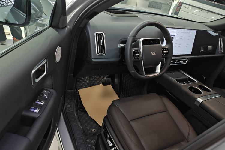 Used Li Auto L9 2023 Pro Model
