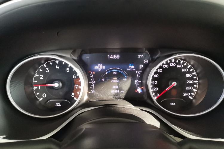 Used  Compass 2017 200T Automatic Family Edition
