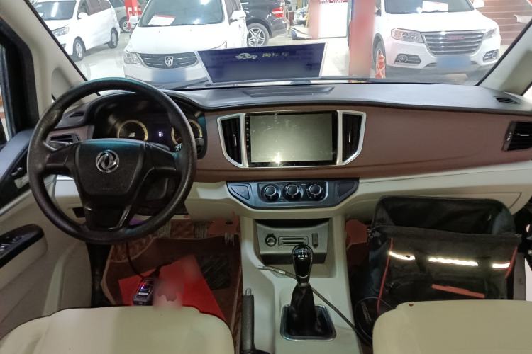 Used FORTHING Lingzhi 2019 Facelifted M5L 1.6L 7-Seater Base Model China VI Standard