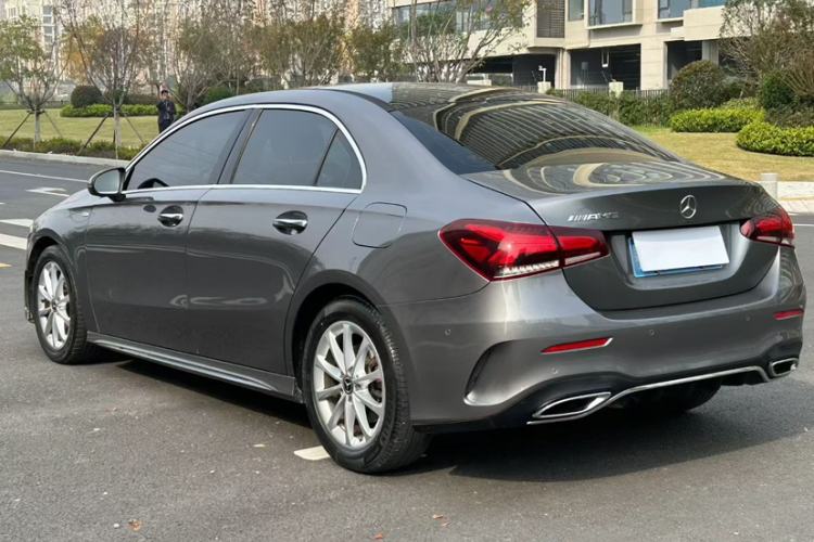 Used Mercedes-Benz A-Class 2021 A 200 L Sport Sedan Fashion Model