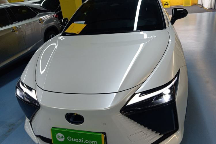 Used Lexus RZ 2023 450e All-Wheel Drive Luxury Edition
