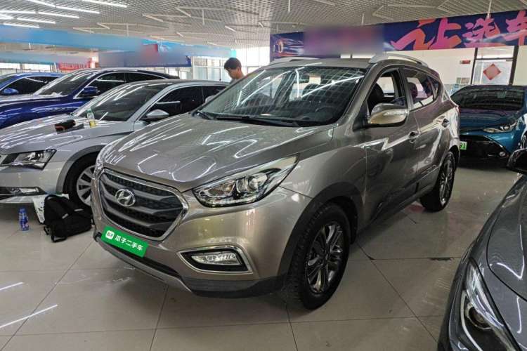 Used Hyundai ix35 2015 2.0L Automatic 2WD Smart Version China V Standard

