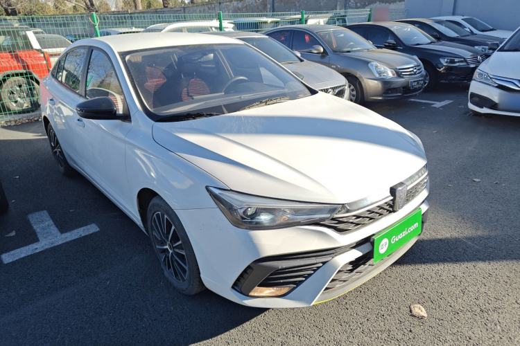 Used Roewe i5 2021 1.5L Manual Platinum Edition