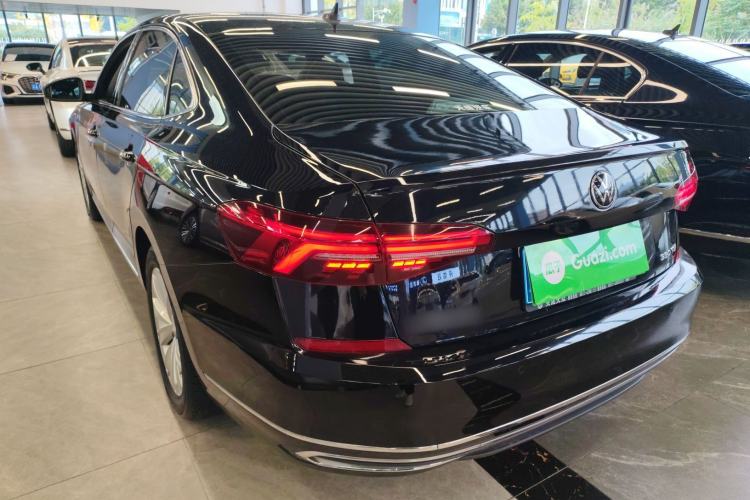 Used Volkswagen Passat 2021 330TSI Elite Edition
