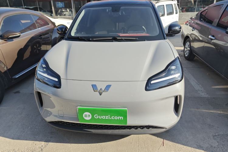 Used Wuling Bingo PLUS 2024 330 km Range Five-Seater Version
